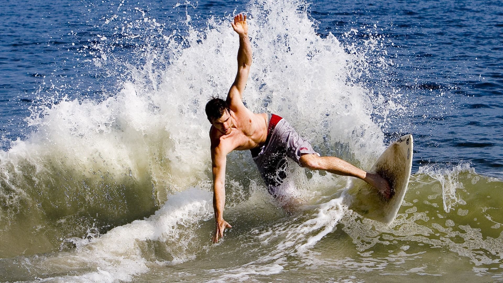 世界游泳锦标赛中国队夺金不断，世界游泳锦标赛2020