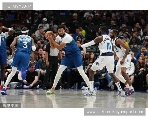 唐斯篮板抢下后二次进攻得分,森林狼展现霸气 唐斯篮板抢下后二次进攻得分,森林狼展现霸气